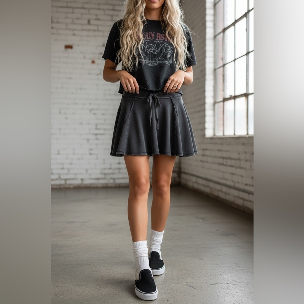 NWT Acid Washed Drawstring Waist Mini Skirt Shorts Skort Black - Picture 2 of 8